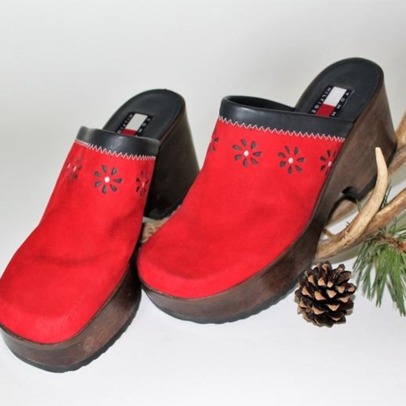 hilfiger clogs
